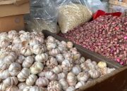 Harga Bawang Merah di Pasar Pasir Gintung Merangkak Naik, Berpotensi Tembus Rp50 Ribu per Kg
