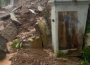 Tembok Pagar Rumah di Kemiling Bandar Lampung Ambruk Usai Diguyur Hujan Deras