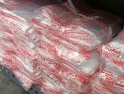 Harga Plastik Naik Hingga 50 Persen, Pedagang Pasar Tamin Bandar Lampung Mengeluh